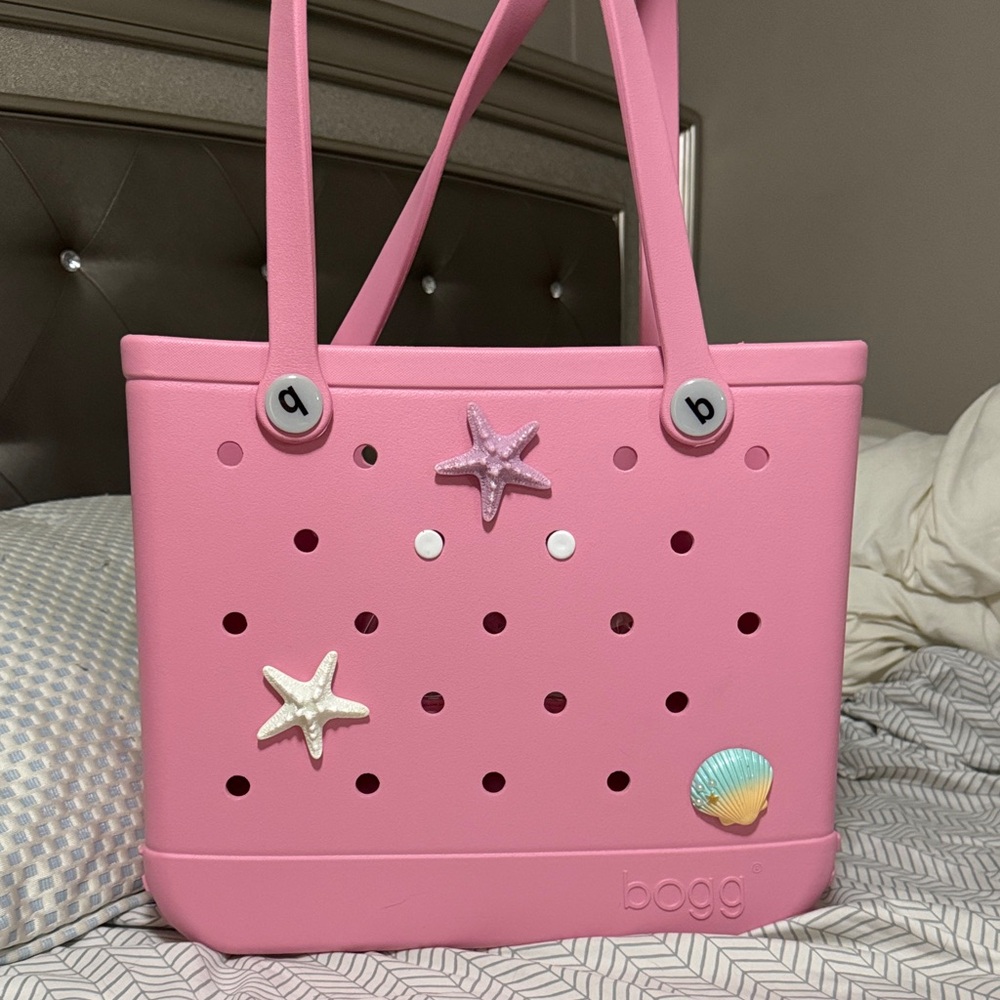 BOGG BAG Pink Tote with Starfish and Shell Accents